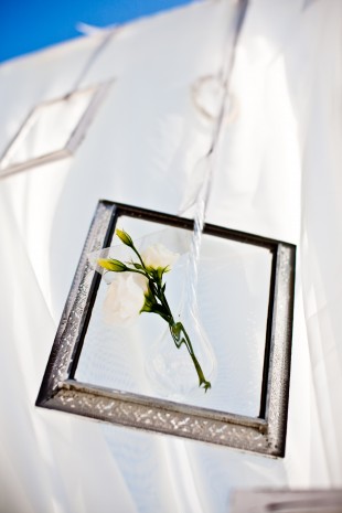 hanging flower, hanging frame, outdoor wedding, wedding draping, san diego wedding planner, san diego wedding coordinator